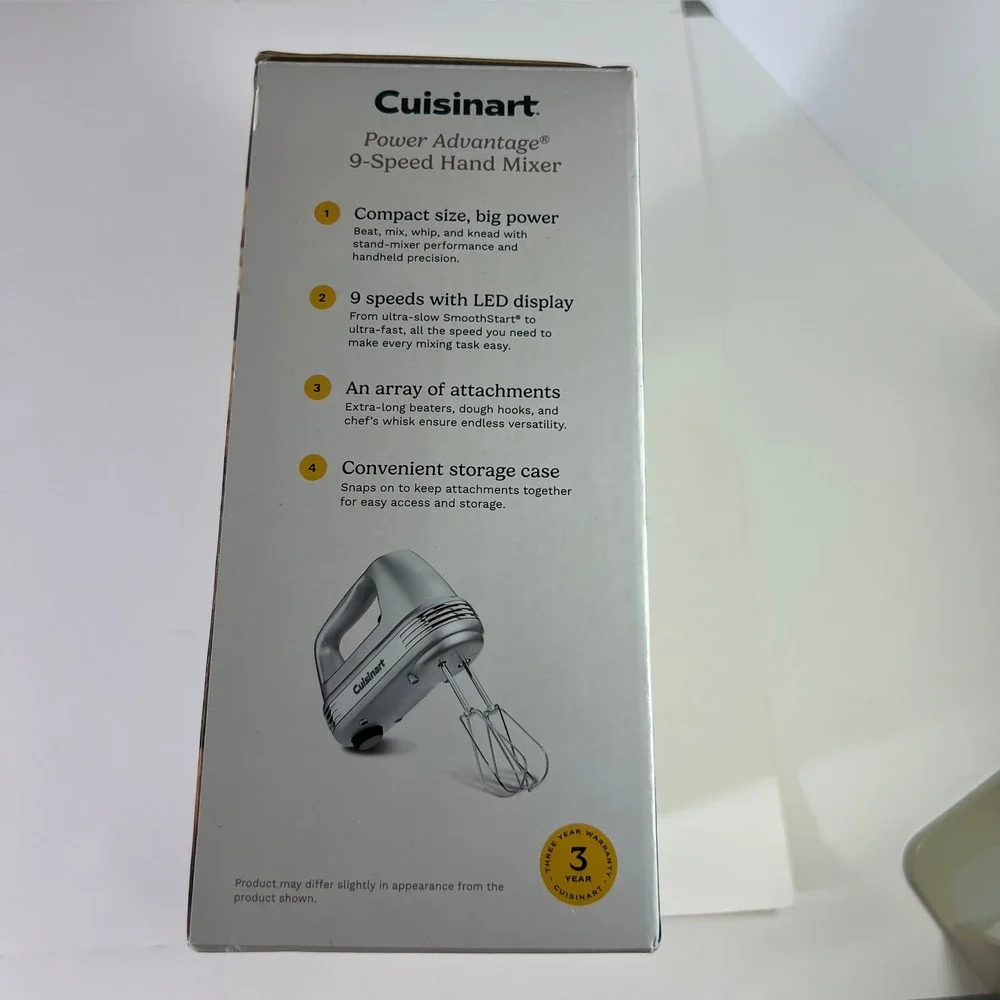 Cuisinart Power Advantage 9 Speed Hand Mixer HM-90BCS NIB